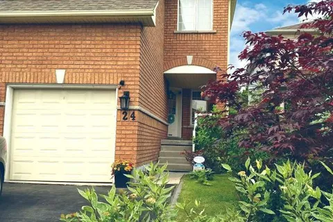 24 Andona Crescent, Toronto, ON M1C 5J6