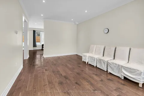 262 Beechgrove Drive, Toronto, ON M1E 4A1