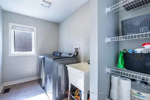 79 Sumersford Drive, Clarington, ON L1C 0P5