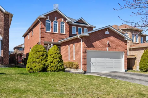 101 Parnell Crescent, Whitby, ON L1R 1X1