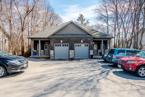 805B Dundas Street, Whitby, ON L1N 2N6