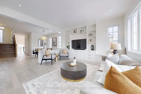 1072 Foxtail Crescent, Pickering, ON L1X 0E7