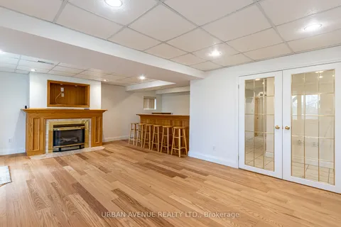 363 Waterbury Crescent, Scugog, ON L9L 1T2