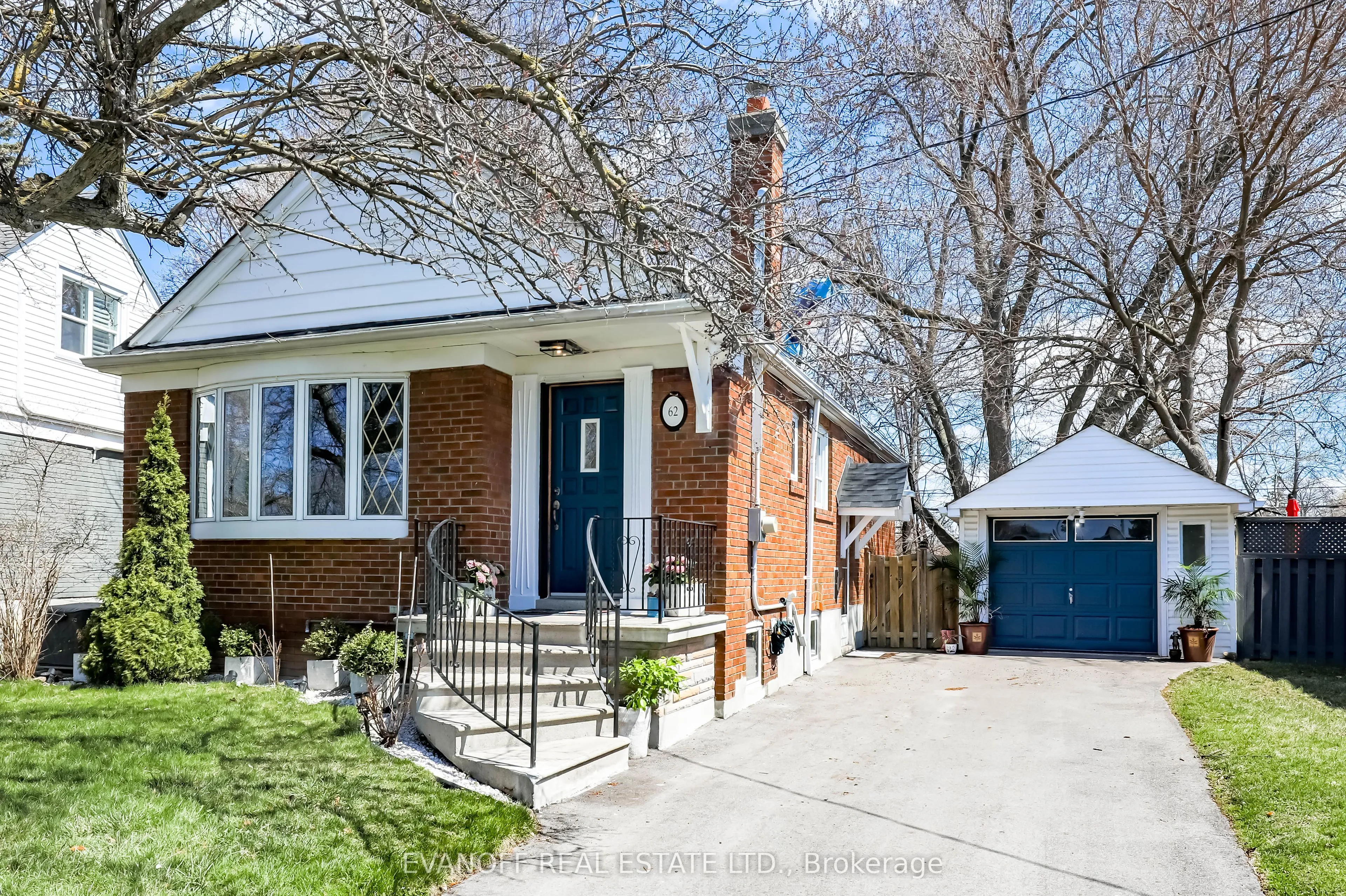 62 Marchington Circle, Toronto, ON M1R 3M7