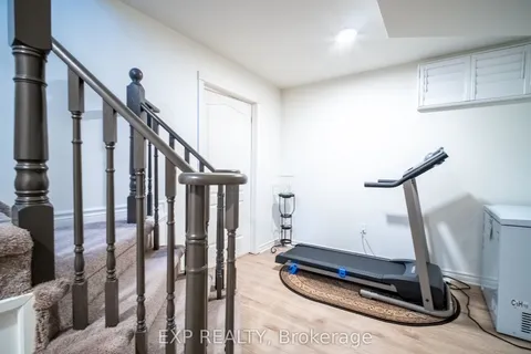 803 Beatrice Street, Oshawa, ON L1K 2H8
