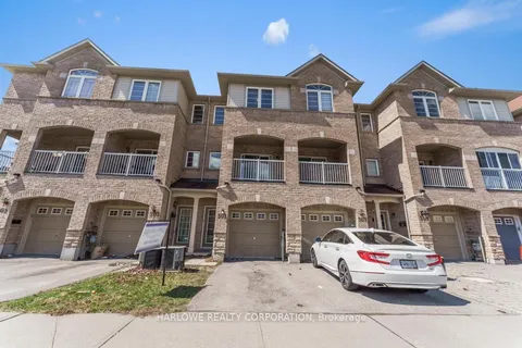 305 Monarch Avenue, Ajax, ON L1S 0C2