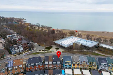 1872 Lake Shore Boulevard, Toronto, ON M4L 6S8