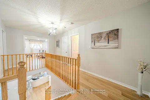 47 Gabrielle Crescent, Whitby, ON L1R 3M5