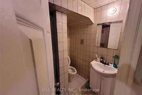 3699 St. Clair Avenue, Toronto, ON M1M 1T3