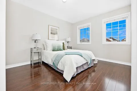 39 Harkness Drive, Whitby, ON L1R 0C6