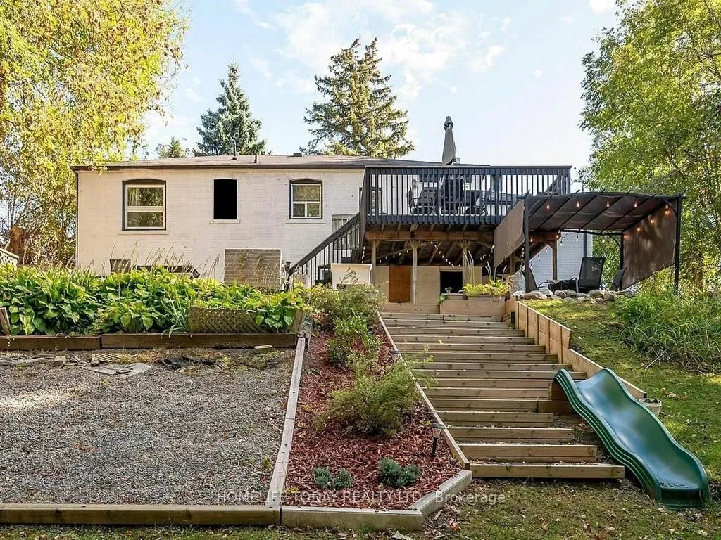 1906 Liverpool Road, Pickering, ON L1V 1W5