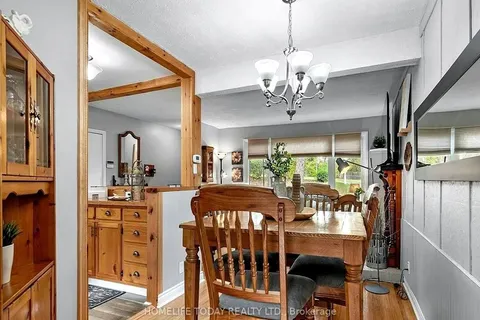1906 Liverpool Road, Pickering, ON L1V 1W5