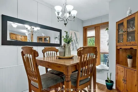 1906 Liverpool Road, Pickering, ON L1V 1W5