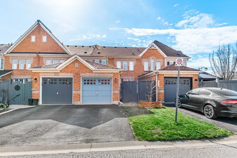 12 Dollery Gate, Ajax, ON L1T 0G7