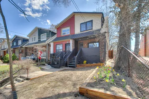 59 Corley Avenue, Toronto, ON M4E 1T8