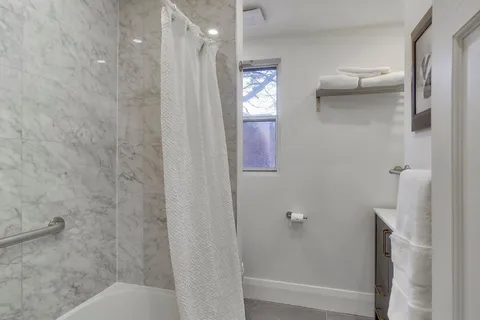 59 Corley Avenue, Toronto, ON M4E 1T8