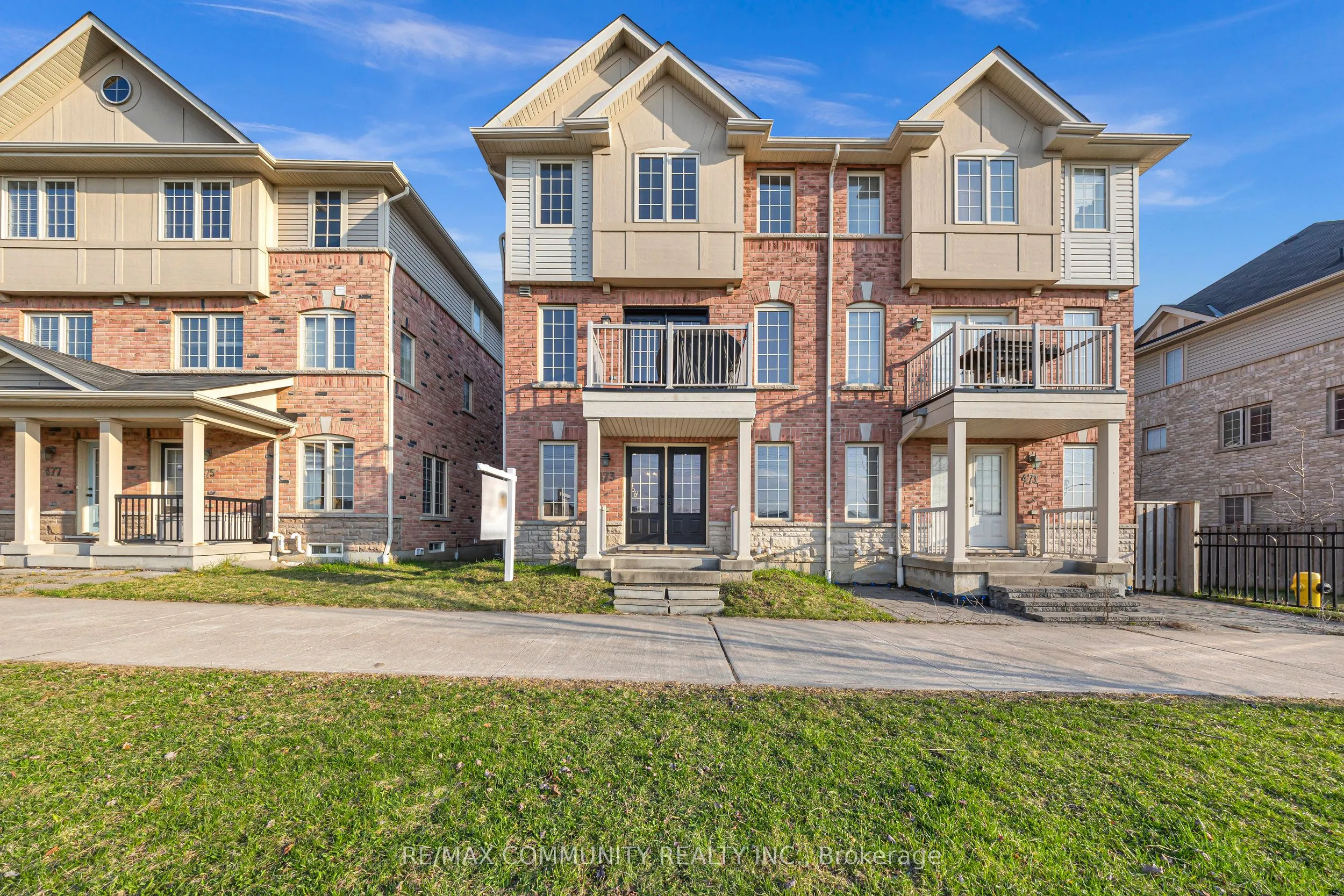 473 Rossland Road, Ajax, ON L1Z 0K8