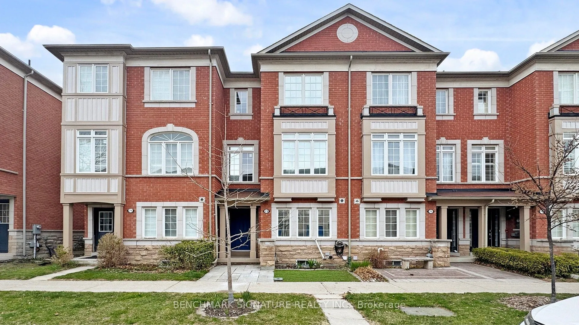 73 Stagecoach Circle, Toronto, ON M1C 0A2