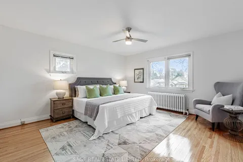 28 Barbara Crescent, Toronto, ON M4C 3B2