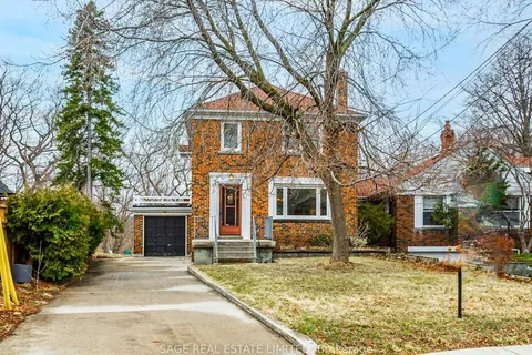 28 Barbara Crescent, Toronto, ON M4C 3B2