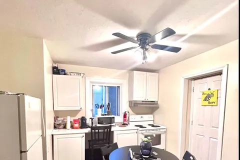 128 Elgin Street, Oshawa, ON L1G 1T3