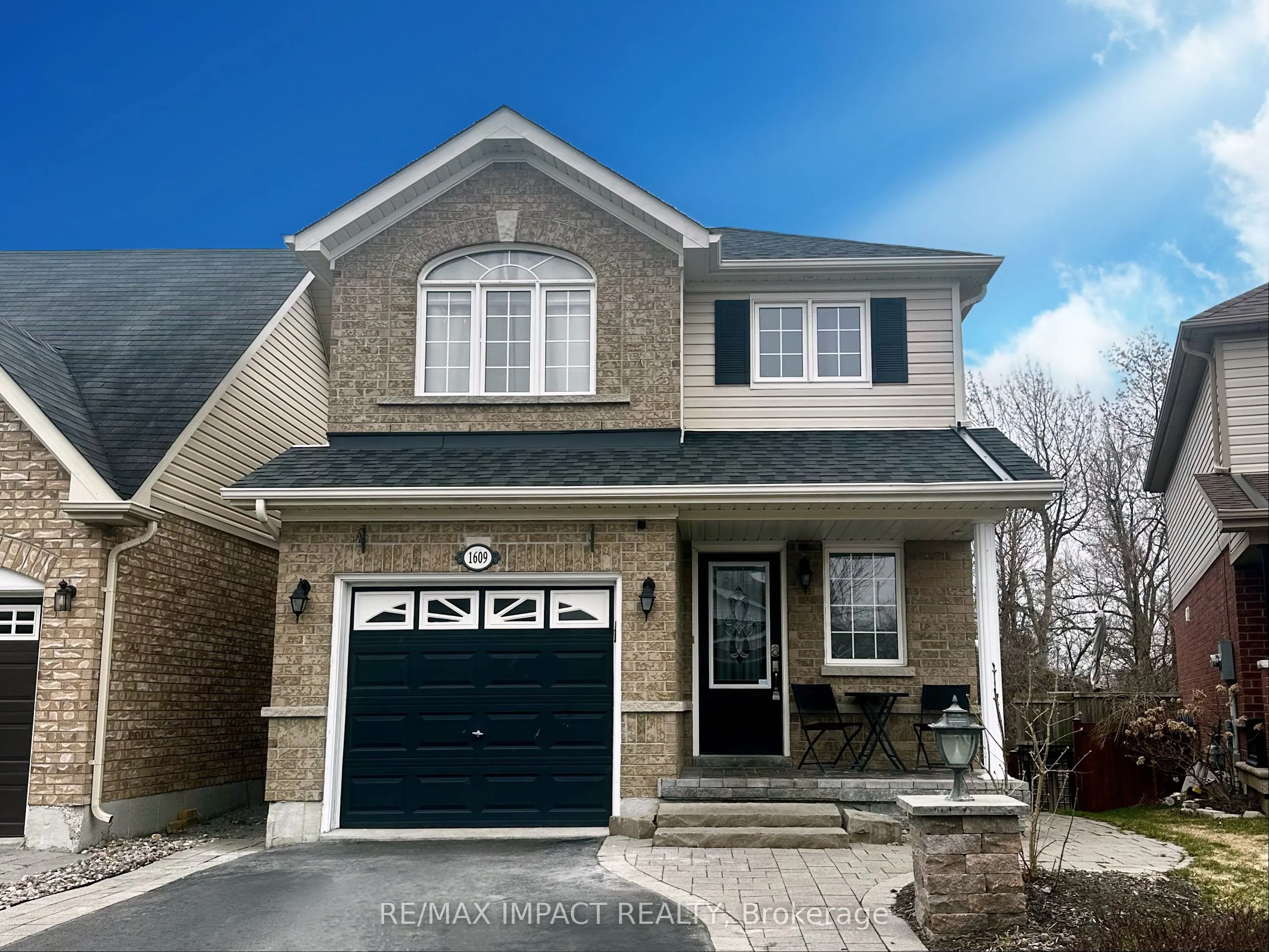 1609 Northfield Avenue, Oshawa, ON L1K 0K9