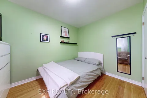 769 Olive Avenue, Oshawa, ON L1H 2S4