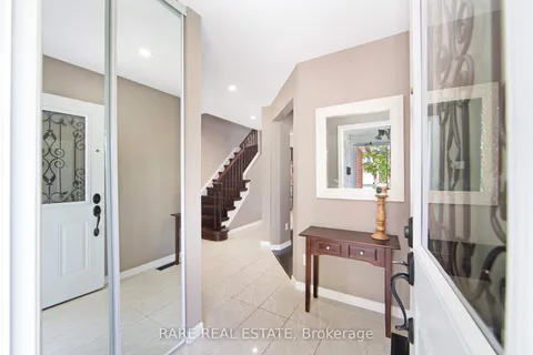 33 Fieldside Drive, Toronto, ON M1V 3C4