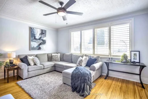 442 Ridgeway Avenue, Oshawa, ON L1J 2V7