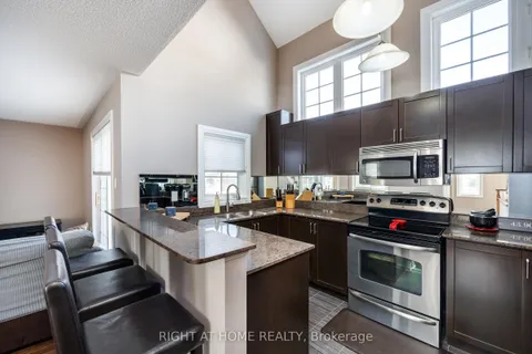 68 Wicker Park Way, Whitby, ON L1R 0C7