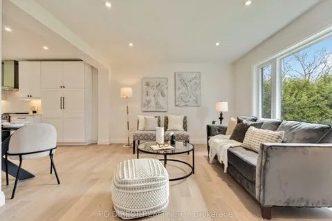 14 Heber Down Crescent, Whitby, ON L1M 1A8