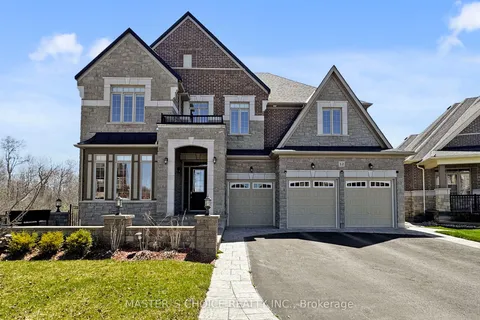 12 Donwoods Crescent, Whitby, ON L1R 0N1