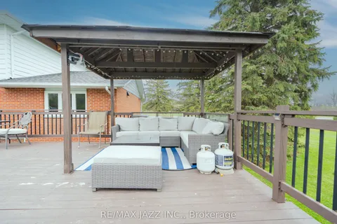 2880 Holt Road, Clarington, ON L1C 3K4