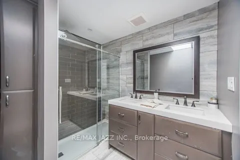 2880 Holt Road, Clarington, ON L1C 3K4