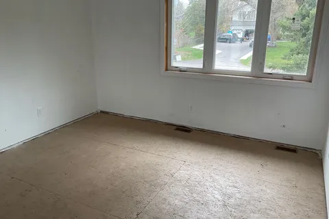 239 Davidson Street, Pickering, ON L1V 2P9