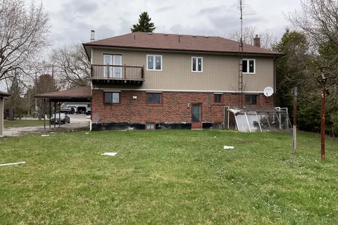 239 Davidson Street, Pickering, ON L1V 2P9