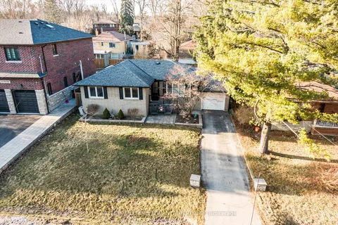 228 Island Road, Toronto, ON M1C 2P8
