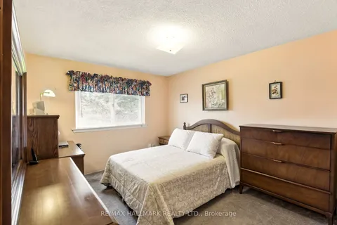 69 White Heather Boulevard, Toronto, ON M1V 1P7