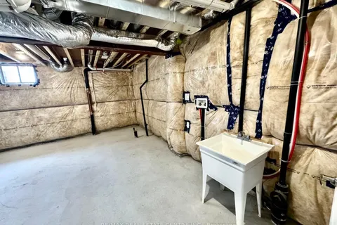 1124 Pisces Trail, Pickering, ON L1X 0P8