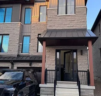 1124 Pisces Trail, Pickering, ON L1X 0P8