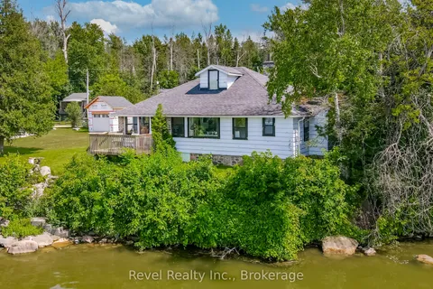 8 Johnstone Lane, Scugog, ON L0B 1L0