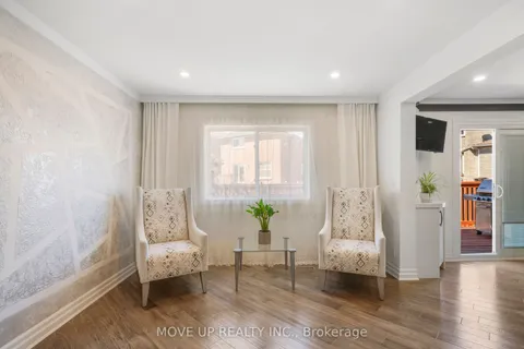 69 Mullen Drive, Ajax, ON L1T 2B2