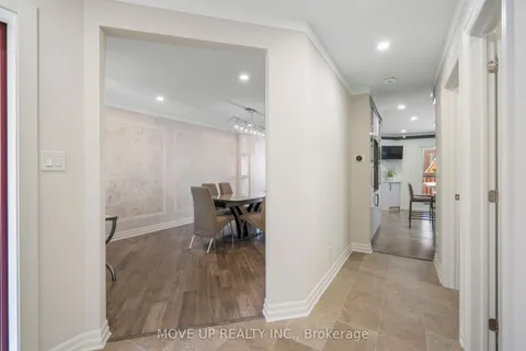 69 Mullen Drive, Ajax, ON L1T 2B2