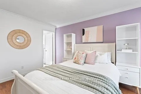 3 Lennon Court, Whitby, ON L1P 1P4