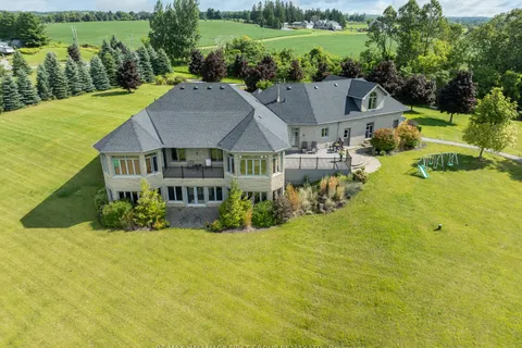 7472 Aked Road, Clarington, ON L1C 3K6