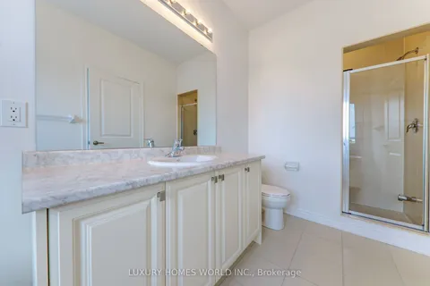 85 Armilia Place, Whitby, ON L1P 0P7