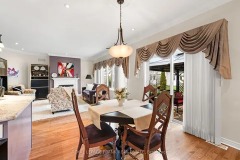 26 Kissingbridge Lane, Clarington, ON L1B 0B2