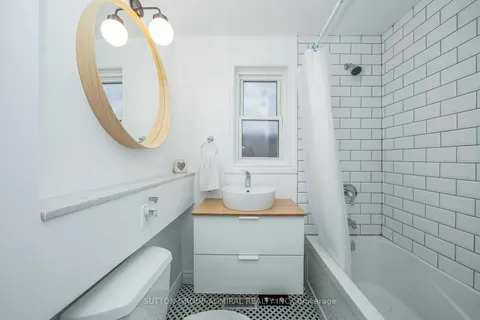53 Rhodes Avenue, Toronto, ON M4L 2Z8