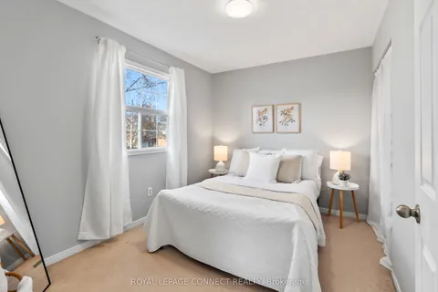9 Flaxman Avenue, Clarington, ON L1C 4S5