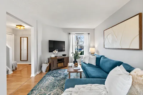9 Flaxman Avenue, Clarington, ON L1C 4S5